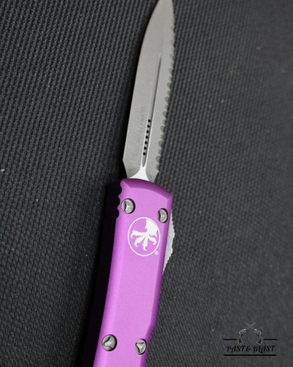 KNIVES 