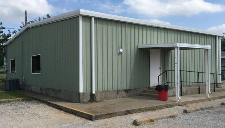 Alpine Range Clubhouse
