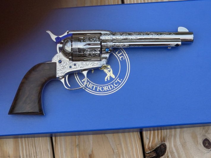 Pistols 