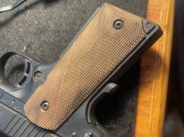 Custom 1911 Grips 
