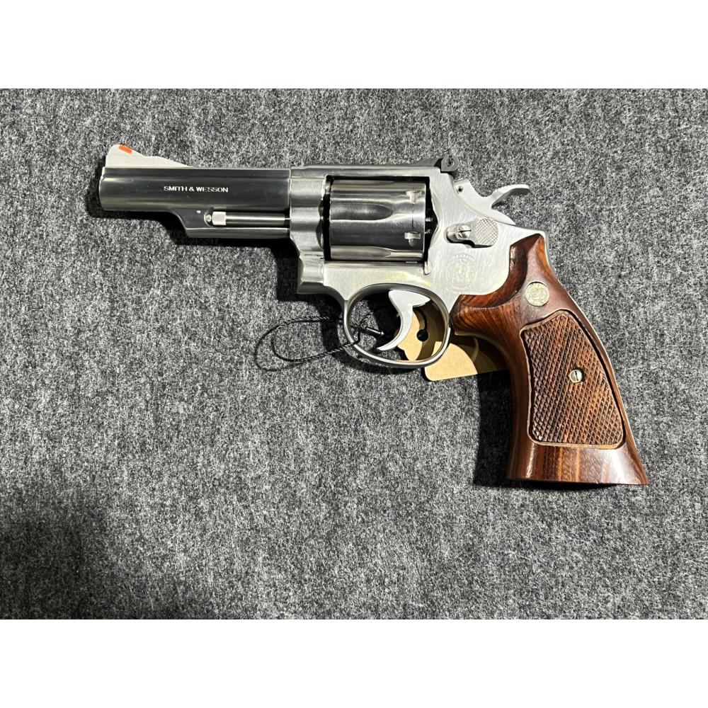 1981 S&W 66-2 Combat Master
