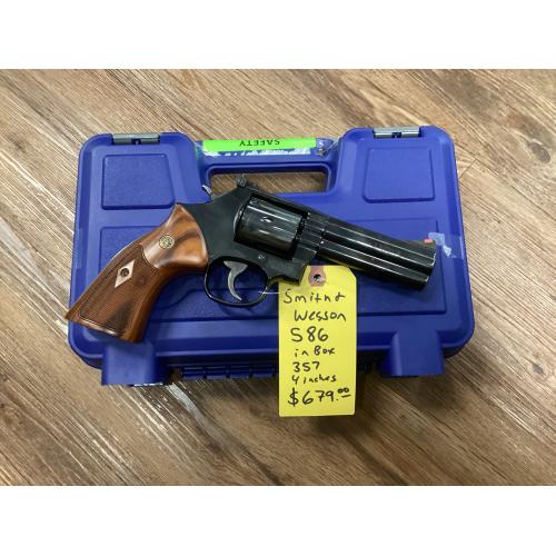 USED Smith and Wesson 586-8 .357 Magnum
