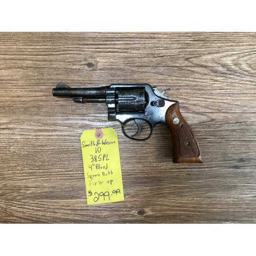 USED Smith & Wesson 10