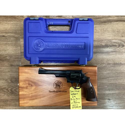 USED Smith & Wesson 29