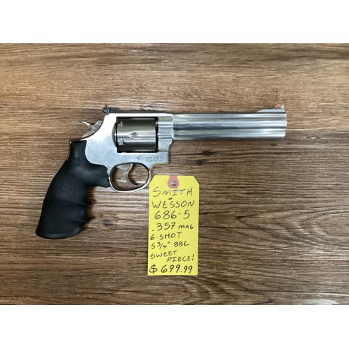 USED Smith & Wesson 686-5 
