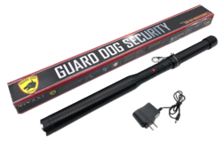 Guard Dog BTSGGDT7500F Titan Baton  7,500,000 Stun Gun with Light