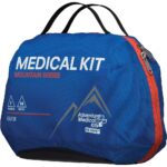 Adventure Medical Kits 01001007 Mountain Guide Treats Injuries/Il