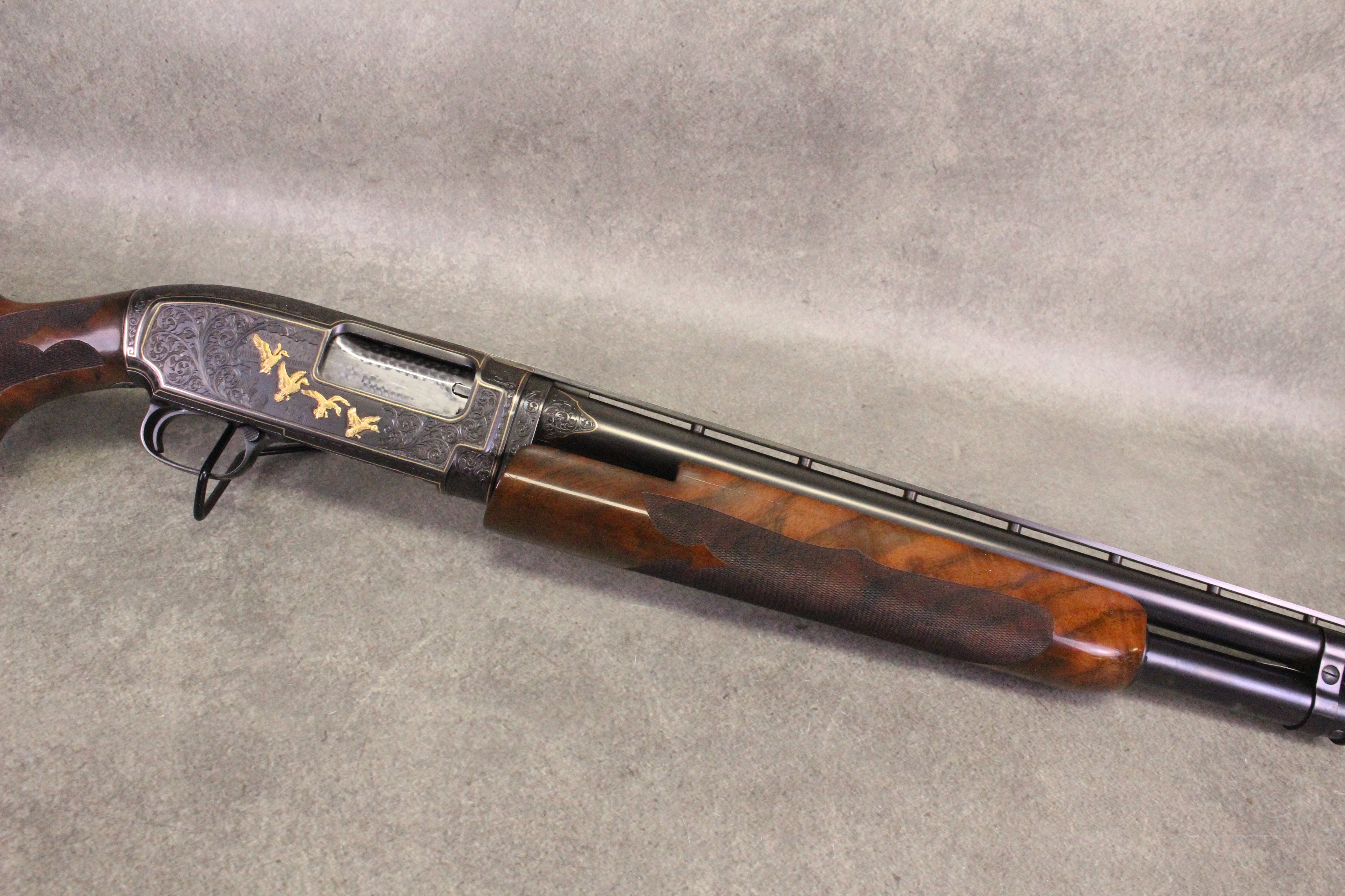 Winchester 12 Heavy Duck Pigeon 12 GA - Mfg 1953 - Engraved by L. Hopewell-img-0