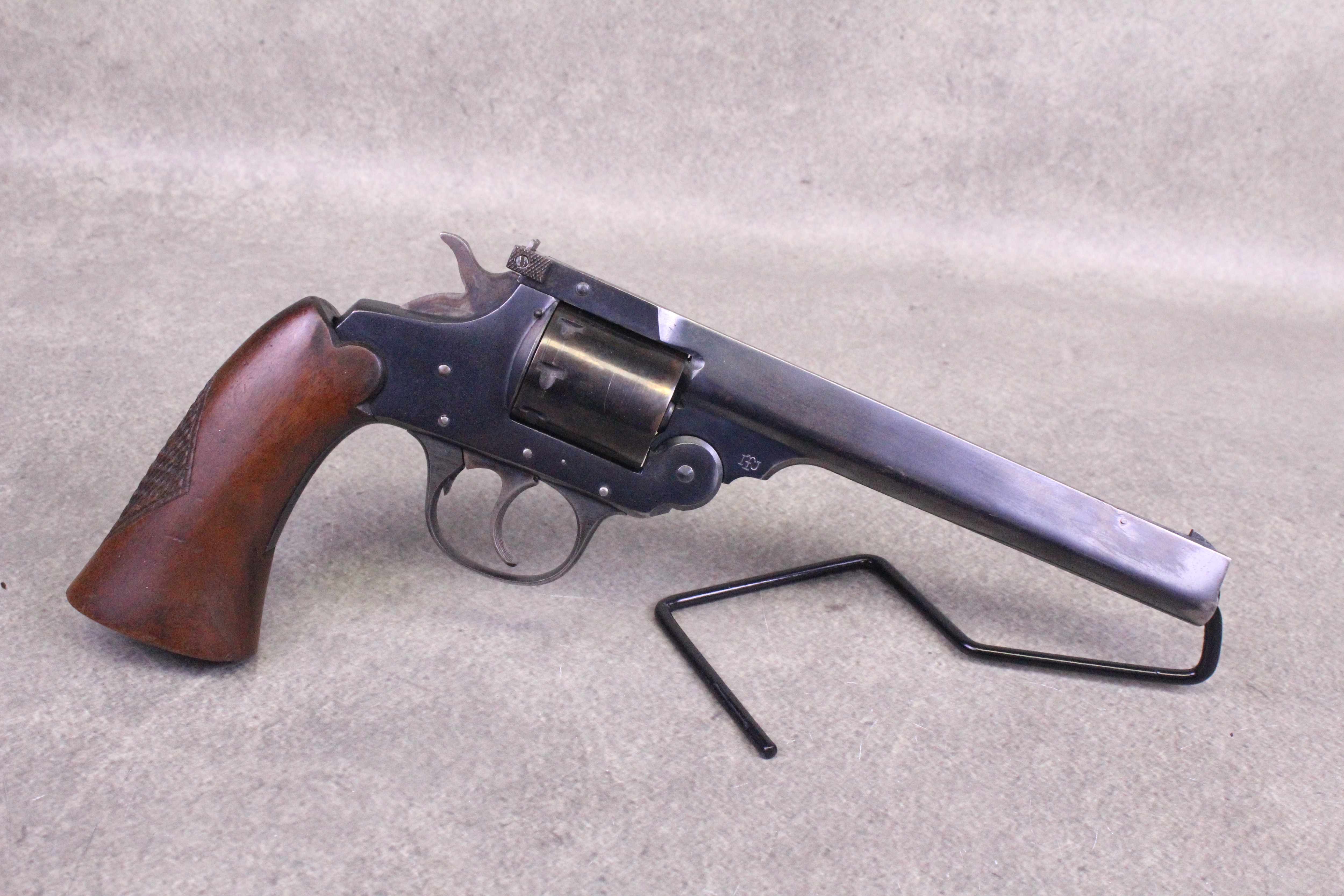 Iver Johnson 844 - 22 Cal - 6" Barrel - Mfg 1955-1957-img-0