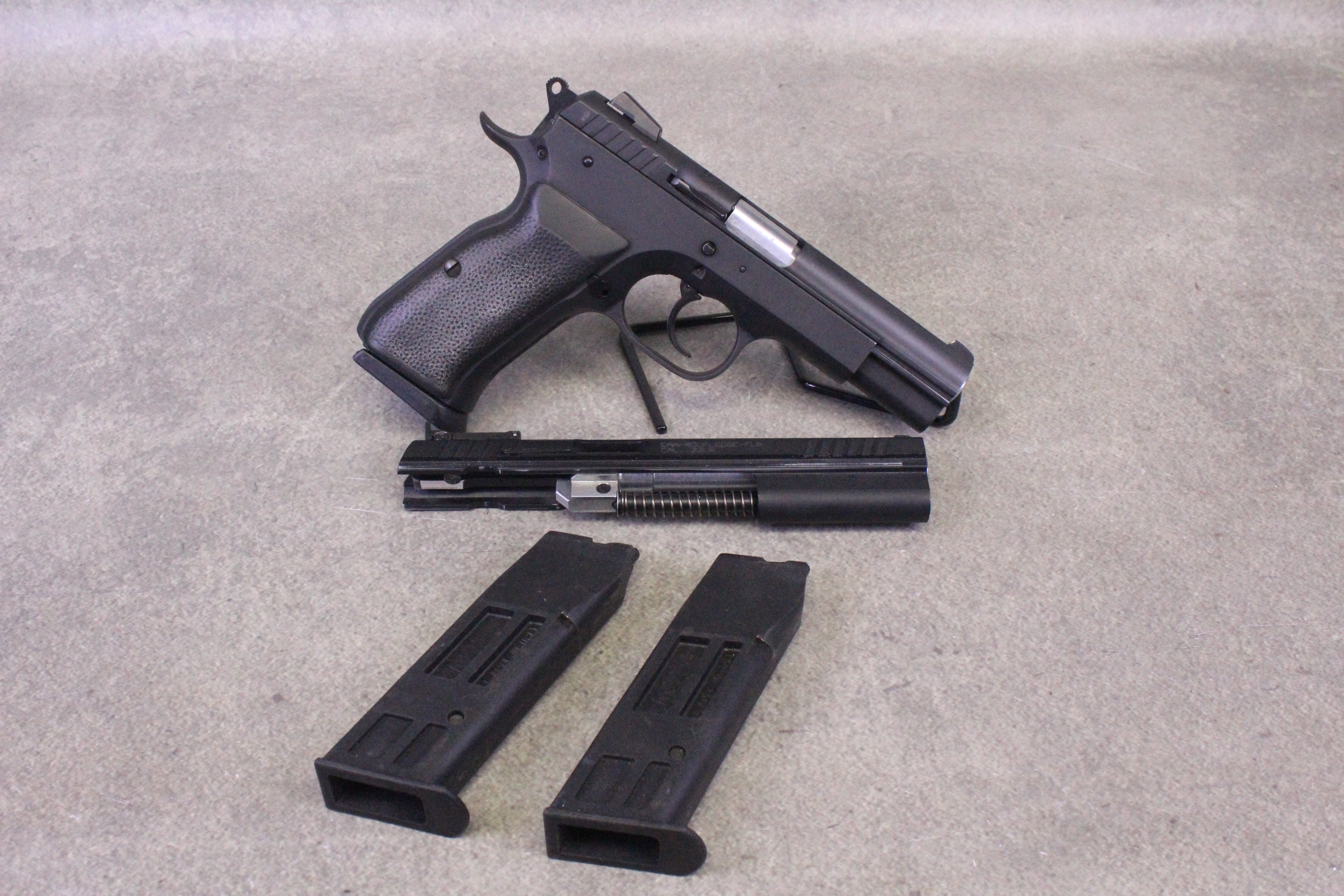 Tanfoglio Witness - 4.5" - 45 ACP - w/ 22 Conversion Kit-img-1
