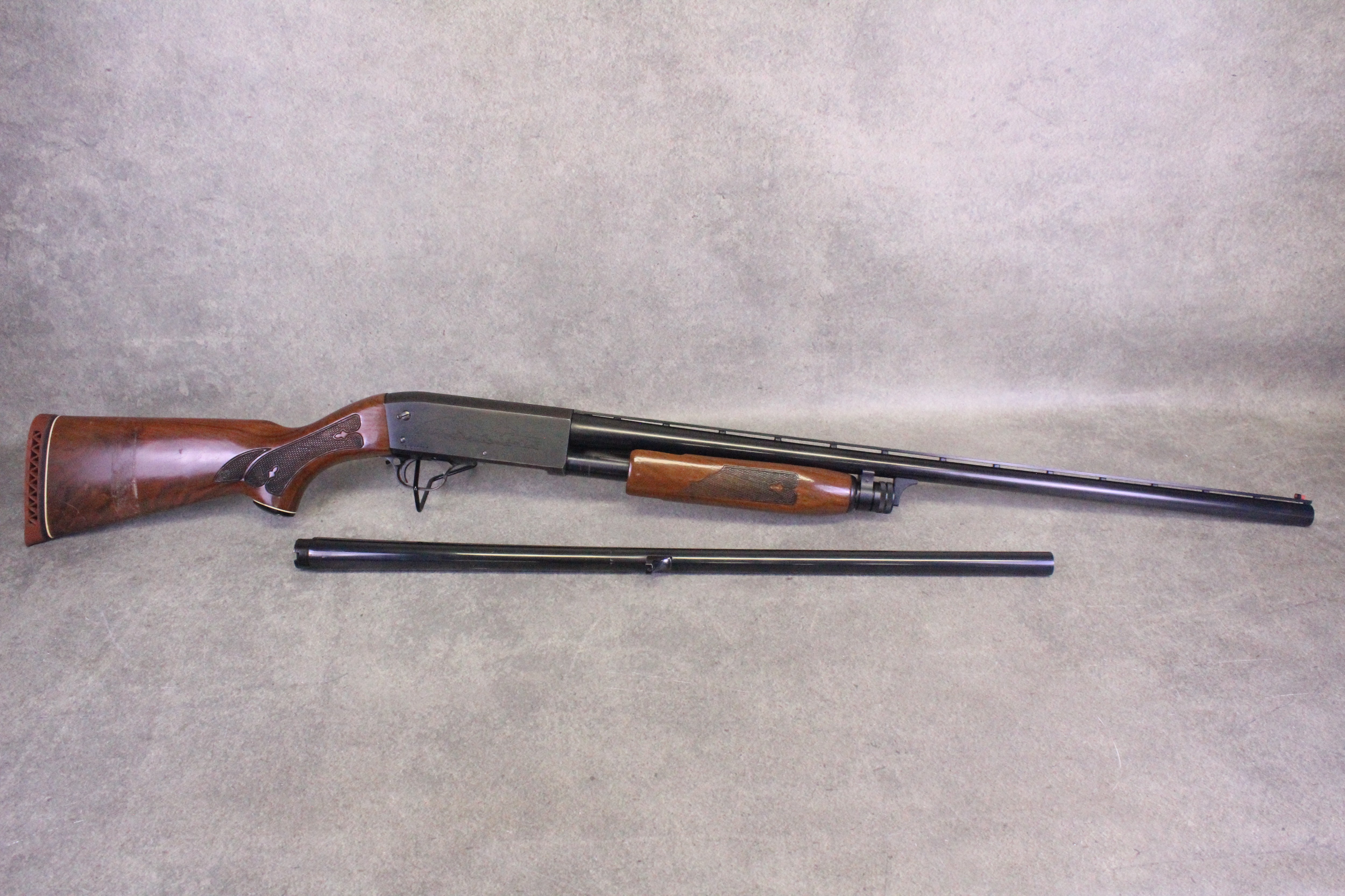 Ithaca Model 37 Featherlight - 12 GA - 28" and 26" Barrels - Mfg 1975-img-0