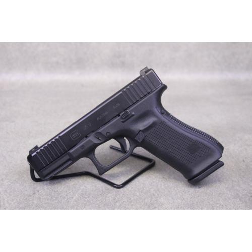 Glock G45 V 9mm (3) 17 Rd Magazines