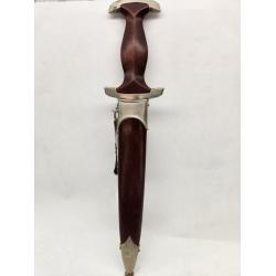 M33 (BULLDOG) SA DAGGER