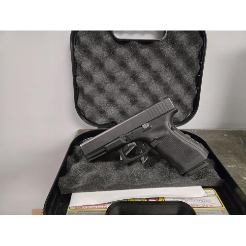 USED GLOCK 23 GEN4 40SW 1X13RD MAG NIGHT SIGHTS