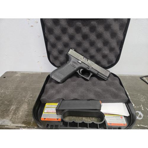 USED Glock 45 9MM 1x17RD Magazine Night Sights
