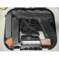 Used Glock 45G5 9MM 2x17RD Magazines BLK Night Sights