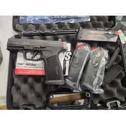 USED Sig Sauer P365 X Macro 9MM 3x17 RD Magazines, Night Sights,