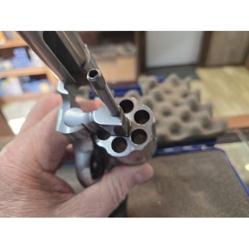 Smith & Wesson Model 629-4 44 Mag Revolver