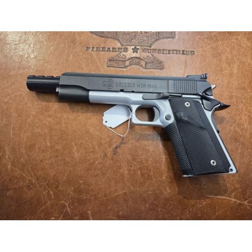 Grizzly Win Mag Mark I Pistol