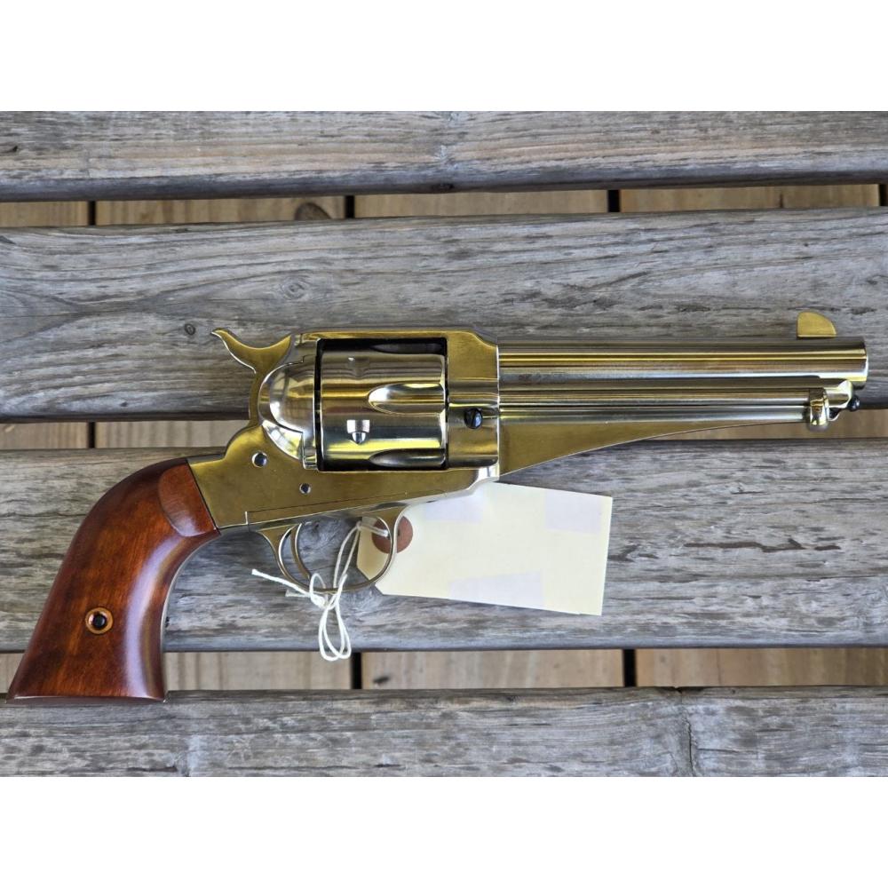 Taylors and Co 1875 Outlaw revolver