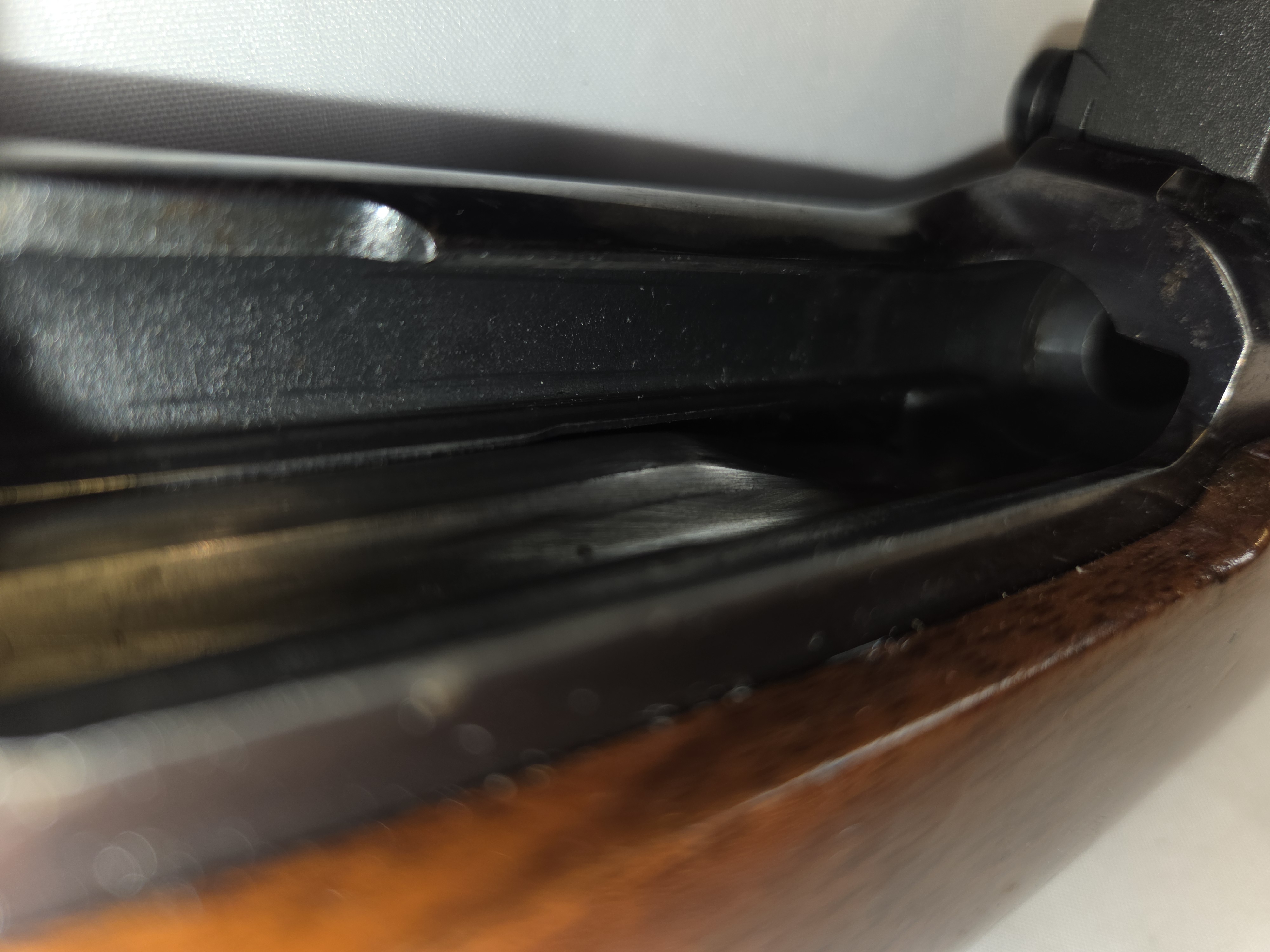 - USED - Ruger M77 w/tang safety 30-06-img-2