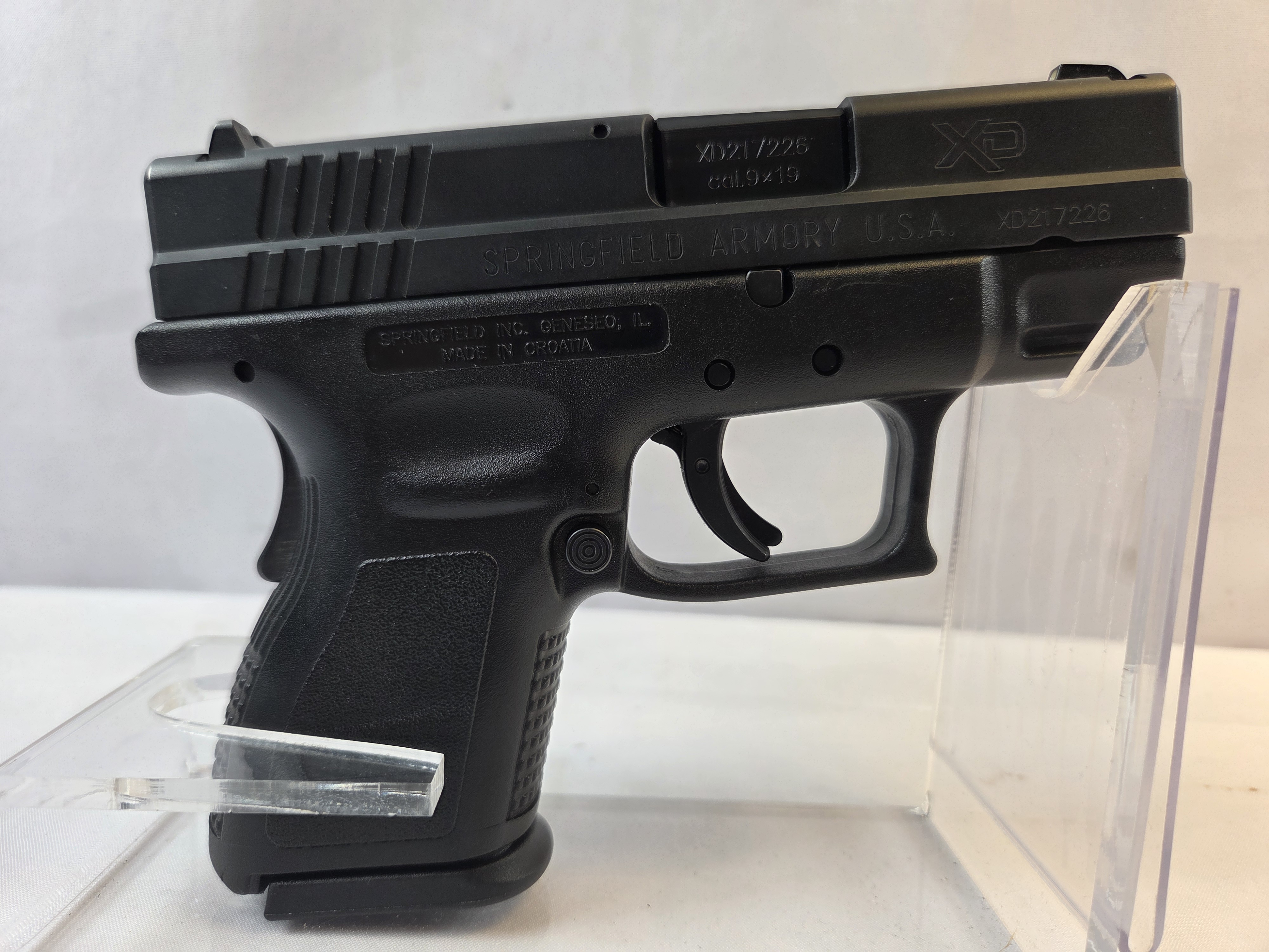 - USED - Springfield XD-9 9mm-img-0