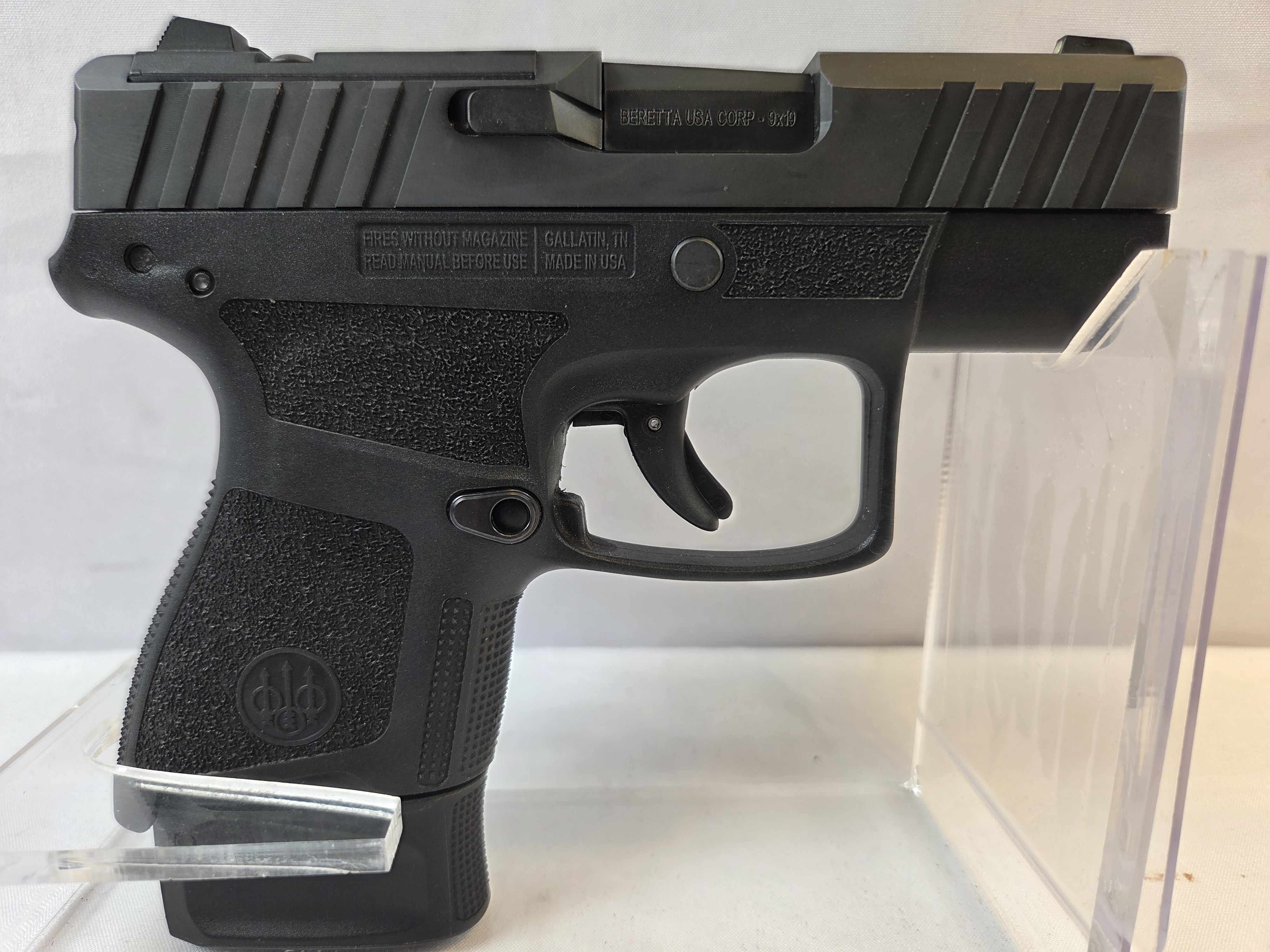 - USED - Beretta APX Carry 9mm Pistol -img-0
