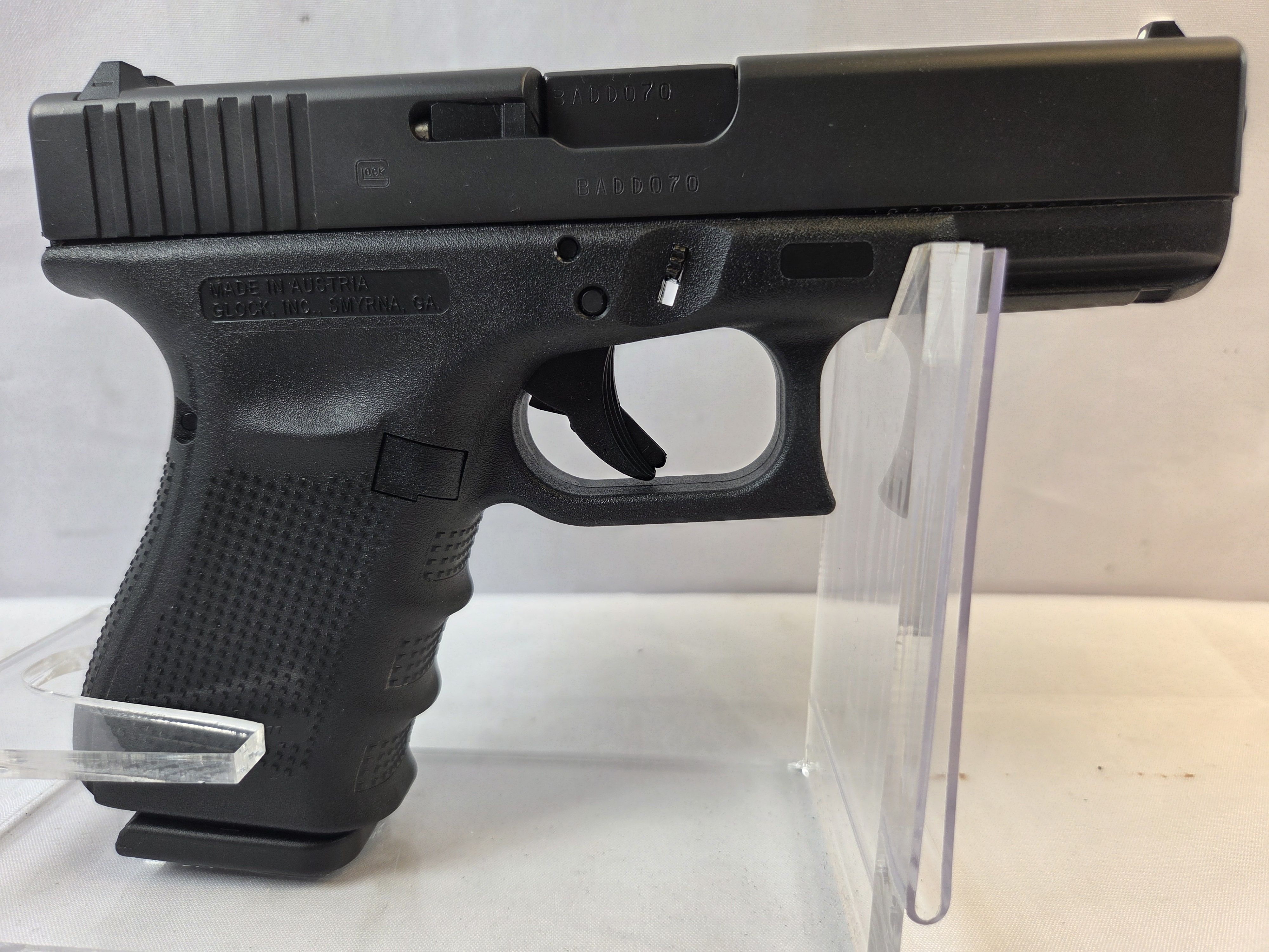 - USED - Glock 19 Gen 4 -img-0