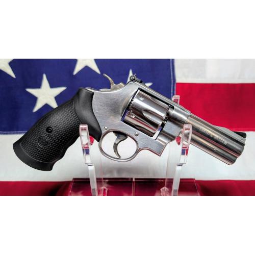 S&W 610 10mm
