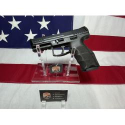 H&K VP9 9mm