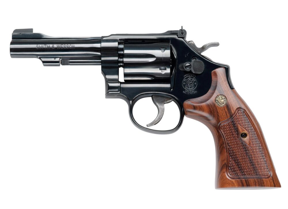 48 22MAG BL/WD 6RD 4 AS