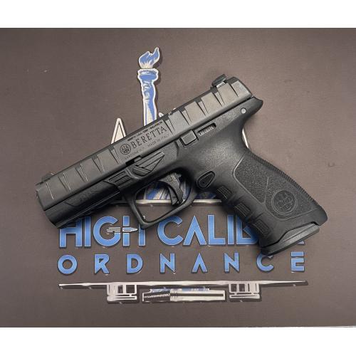 Used Beretta APX WITH 5 MAGS AND CASE