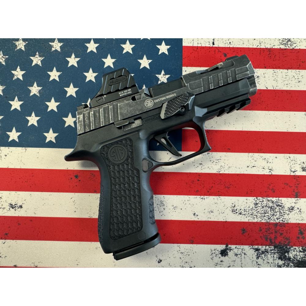 SIG P320 X-COMPACT W/ HOLOSUN SCS - USED
