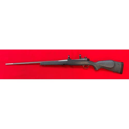 WEATHERBY MARK V 300 WBY MAG BOLT ACTION RIFLE