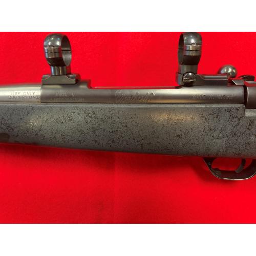 WEATHERBY MARK V 300 WBY MAG BOLT ACTION RIFLE