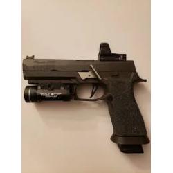 ODIN ARMORY P320 THUMB REST (NON-FOLDING)