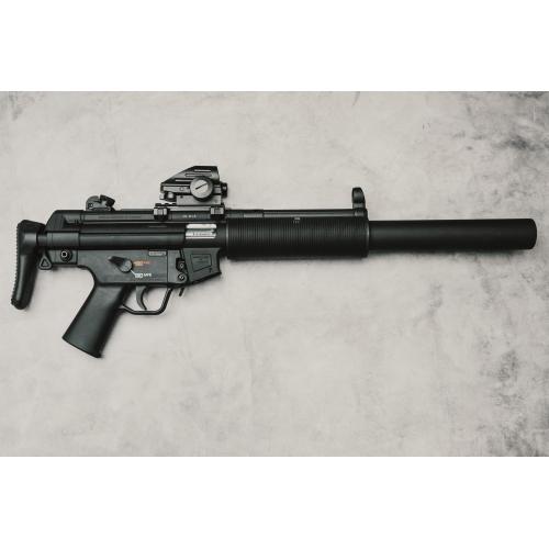 Heckler & Koch Mp5 w/ Red Dot & laser (Consignment)