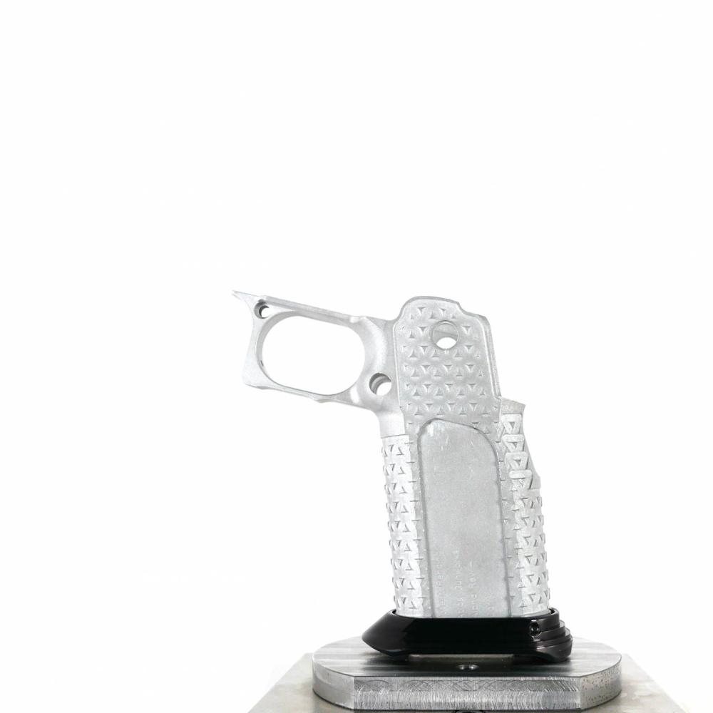 Alpha Grip Tactical Magwell (Aluminum Black)