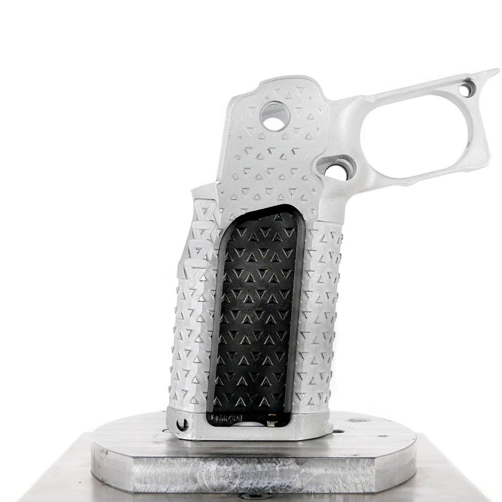 Large Grip Panel (Aluminum Moderate Right)