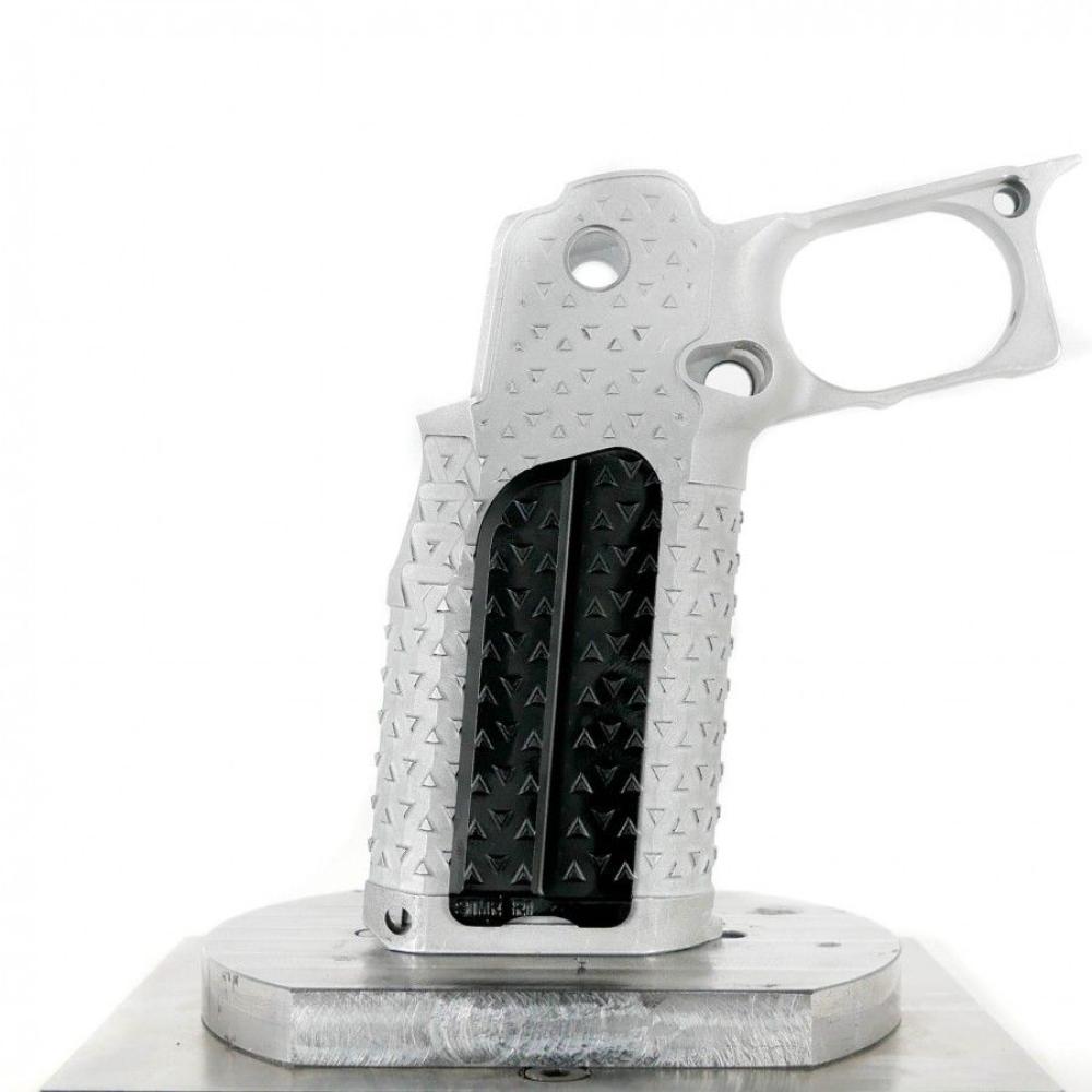 Step Grip Panel (Brass Moderate Right)