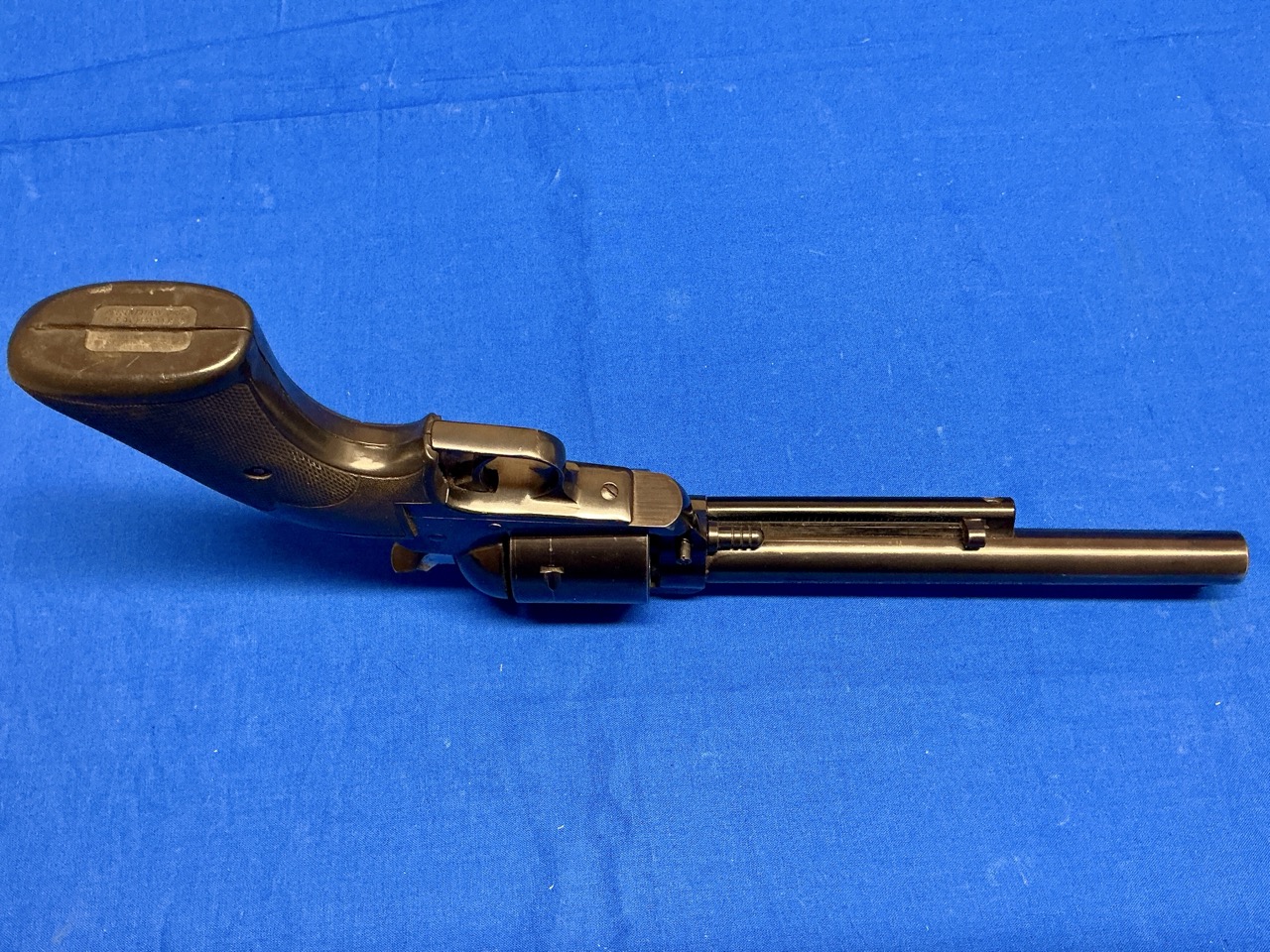 RUGER SUPER BLACKHAWK .44 MAGNUM 6-SHOT REVOLVER-img-2