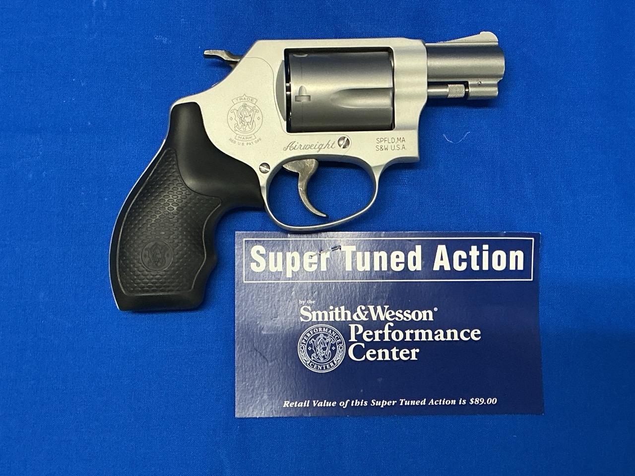 NIB SMITH & WESSON 637-2 .38 SPECIAL 5-SHOT REVOLVER WITH SUPER TUNED ACTIO-img-1