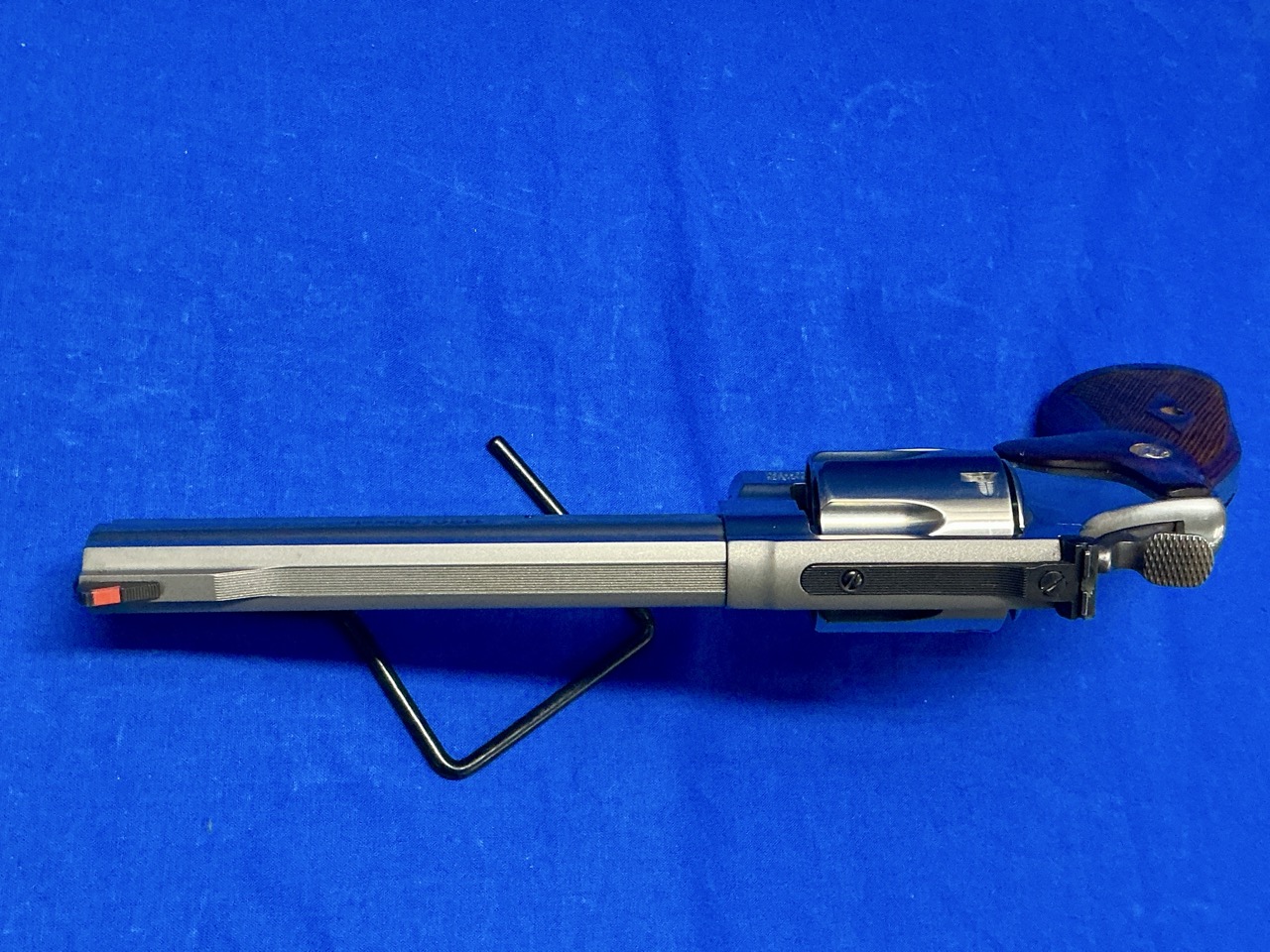 SMITH & WESSON 629 CLASSIC .44 MAGNUM REVOLVER-img-2