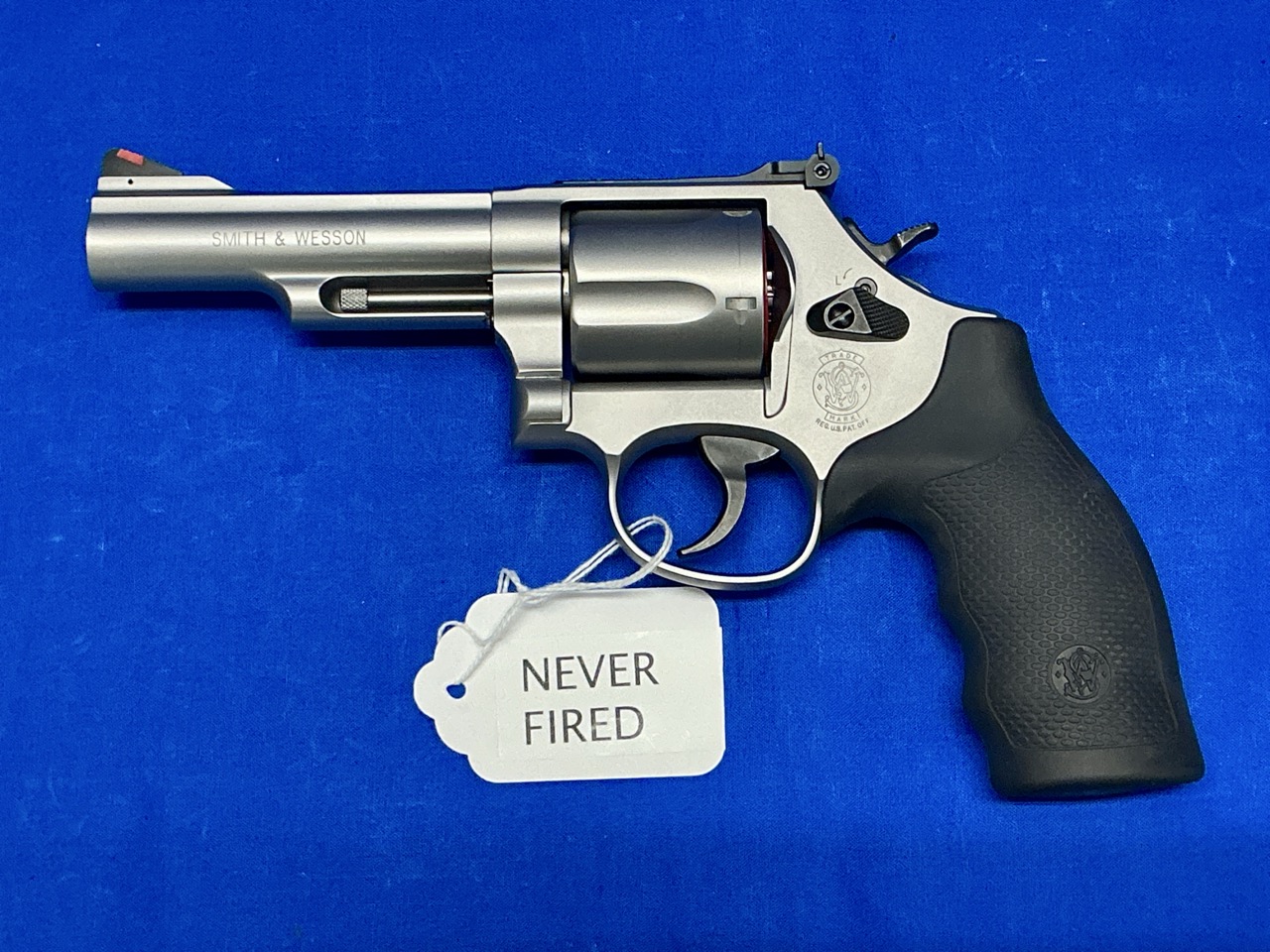 NIB SMITH & WESSON 69 .44 MAGNUM 5-SHOT REVOLVER-img-2