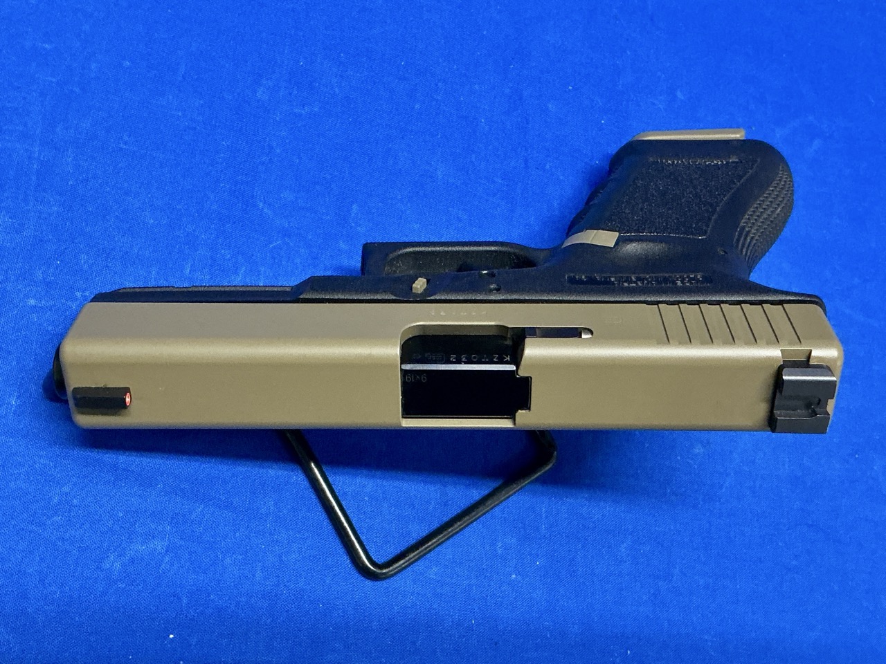 GLOCK 17 GEN 3 CUSTOM CERAKOTE 9MM -img-2
