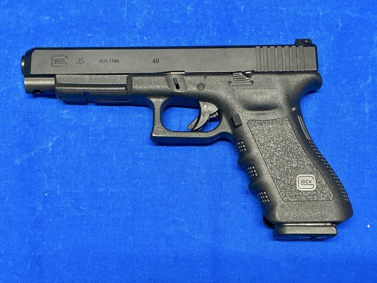 GLOCK 35 40 S&W PISTOL-img-1