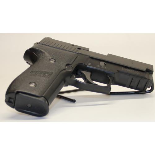 SIG SAUER P229 DAK 40 S&W