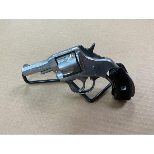 USED H&R YOUNG AMERICAN BULLDOG 32