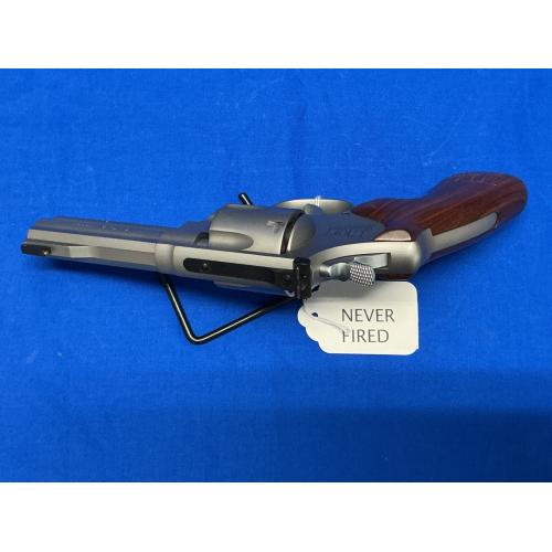 NIB SMITH & WESSON "JM" 625 .45 ACP REVOLVER