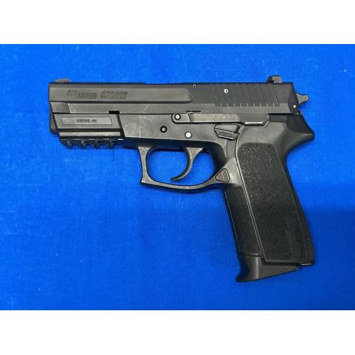 USED SIG SAUER SP2022 9MM WITH CASE, 3 MAGAZINES